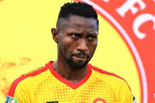 Hoàng Vũ Samson tố CLB Thanh Hóa nợ lương