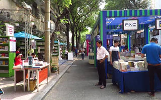 Phố Sách Hà Nội khai trương vào ngày 19/12.