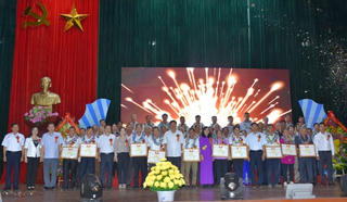 Lửa nhiệt huyết trong trái tim mỗi cán bộ Mặt trận cơ sở vẫn nồng cháy