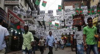 Bangladesh cấm xe trong ngày bầu cử