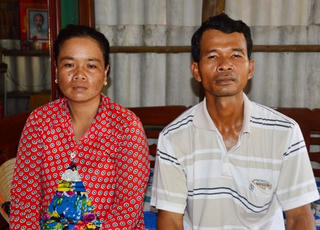 Một người đàn ông Khmer suýt bị bán sang Trung Quốc?