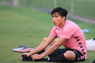 Đoàn Văn Hậu tái phát chấn thương: Mối lo của ông Park