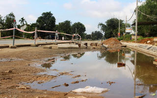 5 lần gia hạn tiến độ, quốc lộ 1A vẫn ngổn ngang