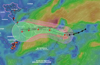 Ngày 4/11, bão Goni đổ bộ vào miền Trung