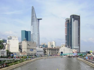 TP Hồ Chí Minh cần 27.000 lao động trong tháng 8