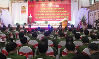 Xuất hiện tội phạm tấn công nhà riêng lãnh đạo cơ quan pháp luật