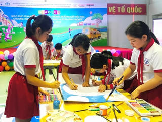 Hà Nội: Học sinh vi phạm qui định ATGT bị xử lý về hạnh kiểm