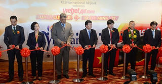 Vietjet tưng bừng vũ điệu quốc hoa Malaysia, khai trương đường bay TP HCM – Kuala Lumpur