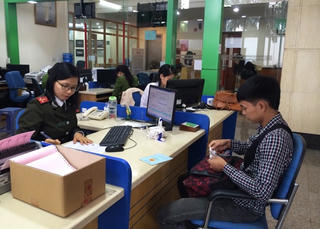 Đơn giản hóa thủ tục hành chính, giấy tờ công dân