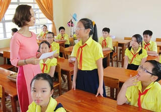 Nên chăng cần thay đổi cách dạy và học đạo đức