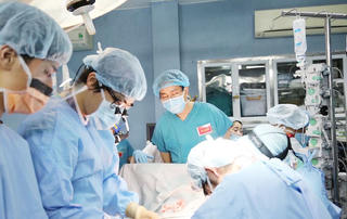 Ca ghép phổi đầu tiên ở người lớn dự kiến diễn ra vào tháng 9