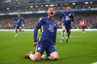 Timo Werner lập công giúp Chelsea chiếm ngôi đầu Premier League của Liverpool