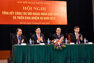Ngoại giao nhân dân phải tạo chất keo gắn bó, chất xúc tác cho quan hệ song phương