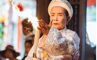 Ra mắt cuốn 'Tín ngưỡng thờ Mẫu  Tứ phủ - Chốn thiêng nơi cõi thực'