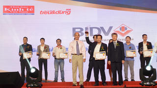 Sản phẩm BIDV đạt giải thưởng Tin và Dùng 2017
