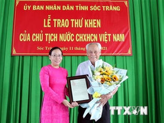 Chủ tịch nước gửi thư khen cụ ông gần 100 tuổi tích cực làm từ thiện
