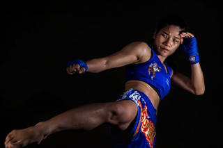 Thi đấu biểu diễn từ thiện ủng hộ Thanh Trúc