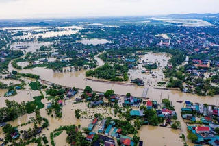 Cận cảnh tâm lũ lịch sử tại Quỳnh Lưu