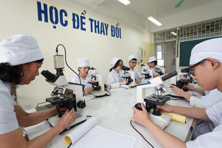 Học phí cao đến đâu thì vừa?