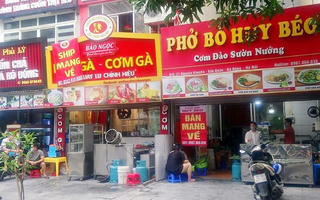 Nhiều cửa hàng chần chừ mở cửa trở lại