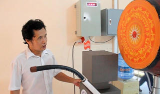 Robot đánh trống trường đầu tiên tại Việt Nam