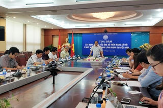 Thể chế ‘mềm’ để xây dựng môi trường mạng xã hội lành mạnh