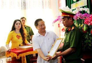 Cần Thơ: Khen thưởng lực lượng truy bắt nhanh hàng chục đối tượng manh động gây án