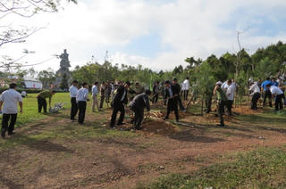 Thừa Thiên - Huế: Phát động ‘Tết trồng cây đời đời nhớ ơn Bác Hồ’