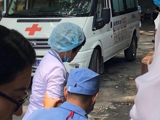 Sốc nặng với mức án, dược sĩ tham ô tiền tỉ phải đi cấp cứu