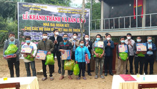 Những ngôi nhà Đại đoàn kết bên dãy Trường Sơn