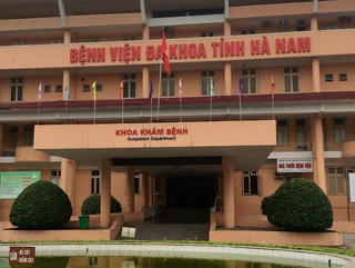 Tạm giam 5 cán bộ, nhân viên BVĐK tỉnh Hà Nam vì lạm quyền