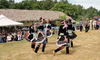 Thủ tướng Nguyễn Xuân Phúc: Lai Châu cần khai thác  hiệu quả lợi thế của địa phương