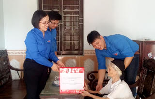 Sôi nổi các hoạt động đền ơn, đáp nghĩa