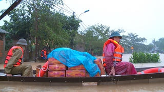 Thủ tướng quyết định xuất cấp 4.000 tấn gạo hỗ trợ nhân dân miền Trung