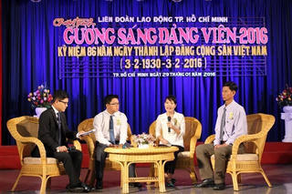 Những đảng viên – Công nhân luôn tận tụy với công việc