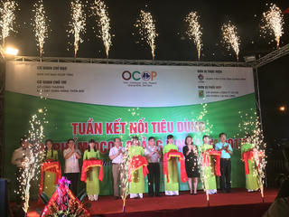 Tuần kết nối tiêu dùng sản phẩm OCOP Quảng Ninh 2017