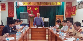 Yêu cầu khẩn trương 'vá ổ gà' trên Quốc lộ 1 qua tỉnh Phú Yên