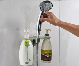 Chủ nhà nghỉ bị bắt vì quay lén khách nữ tắm