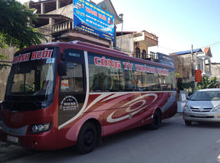 Biến tướng xe trung chuyển