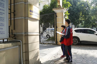 Chiếc huy chương bị đánh cắp?