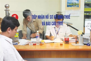 32% doanh nghiệp phải 'lì xì' cho cán bộ thuế