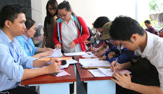 Vẫn nóng xét tuyển nguyện vọng bổ sung