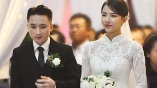 Phan Mạnh Quỳnh cưới hotgirl: Cô dâu diễm lệ, chú rể hát ‘Vợ người ta’