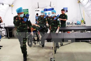 Hơn 300 tấn hàng tới Nam Sudan