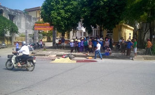 Tai nạn giao thông nghiêm trọng, một người chết một người nguy kịch