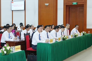 Xử lý những phát sinh về tư tưởng của cán bộ ngay từ chi bộ