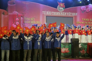 Tuyên dương 10 gương mặt trẻ Thủ đô tiêu biểu năm 2015