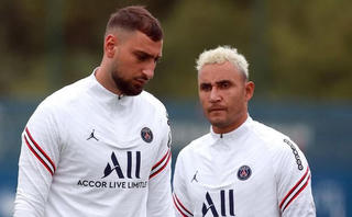 Sau Messi và Ramos, PSG tiếp tục ‘dậy sóng’ vì thủ môn