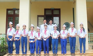 Ngành BHXH thực hiện phong trào 'Cả nước chung tay vì người nghèo- Không để ai bị bỏ lại phía sau'