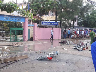 Long An: Đứt đường dây điện cao thế làm 6 học sinh thương vong